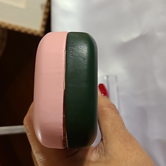 Kate Spade Glasses Case - Picture 6 of 14